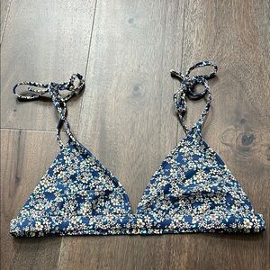 Xhilaration Triangle Floral Bikini Top Bow Straps L